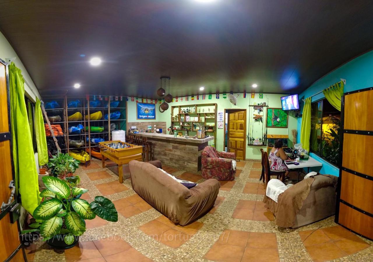 Hostel Tortuguero 7Backpackers Экстерьер фото