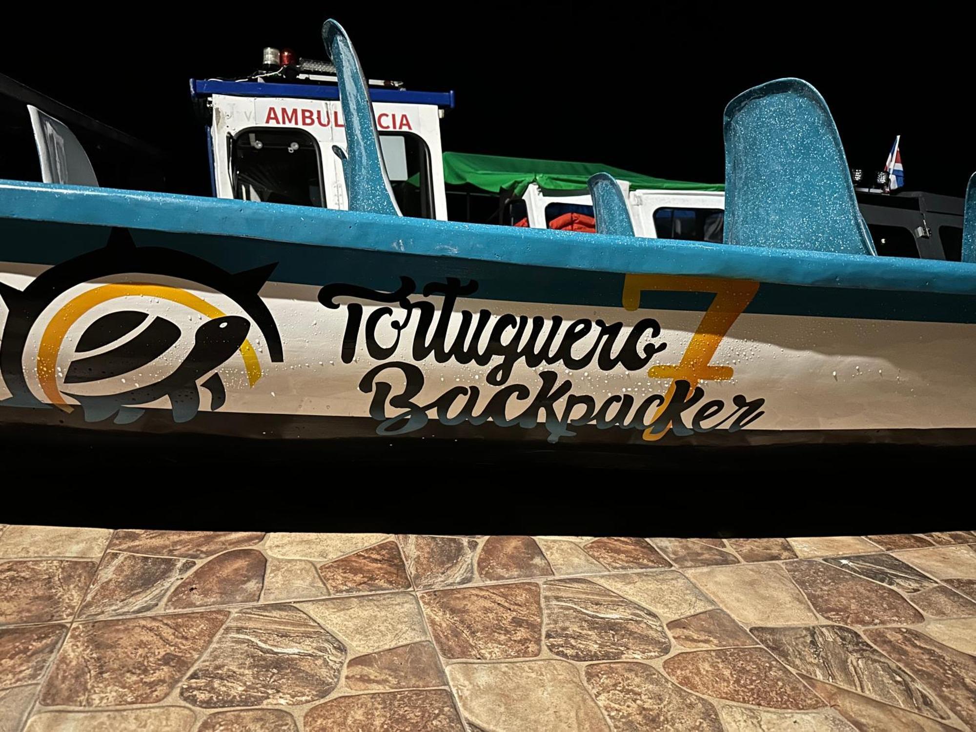 Hostel Tortuguero 7Backpackers Экстерьер фото